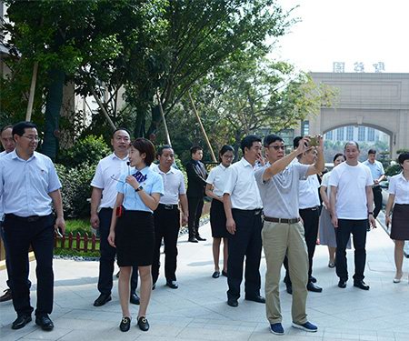 圣莊園小區獲得國家園林城市專家組肯定